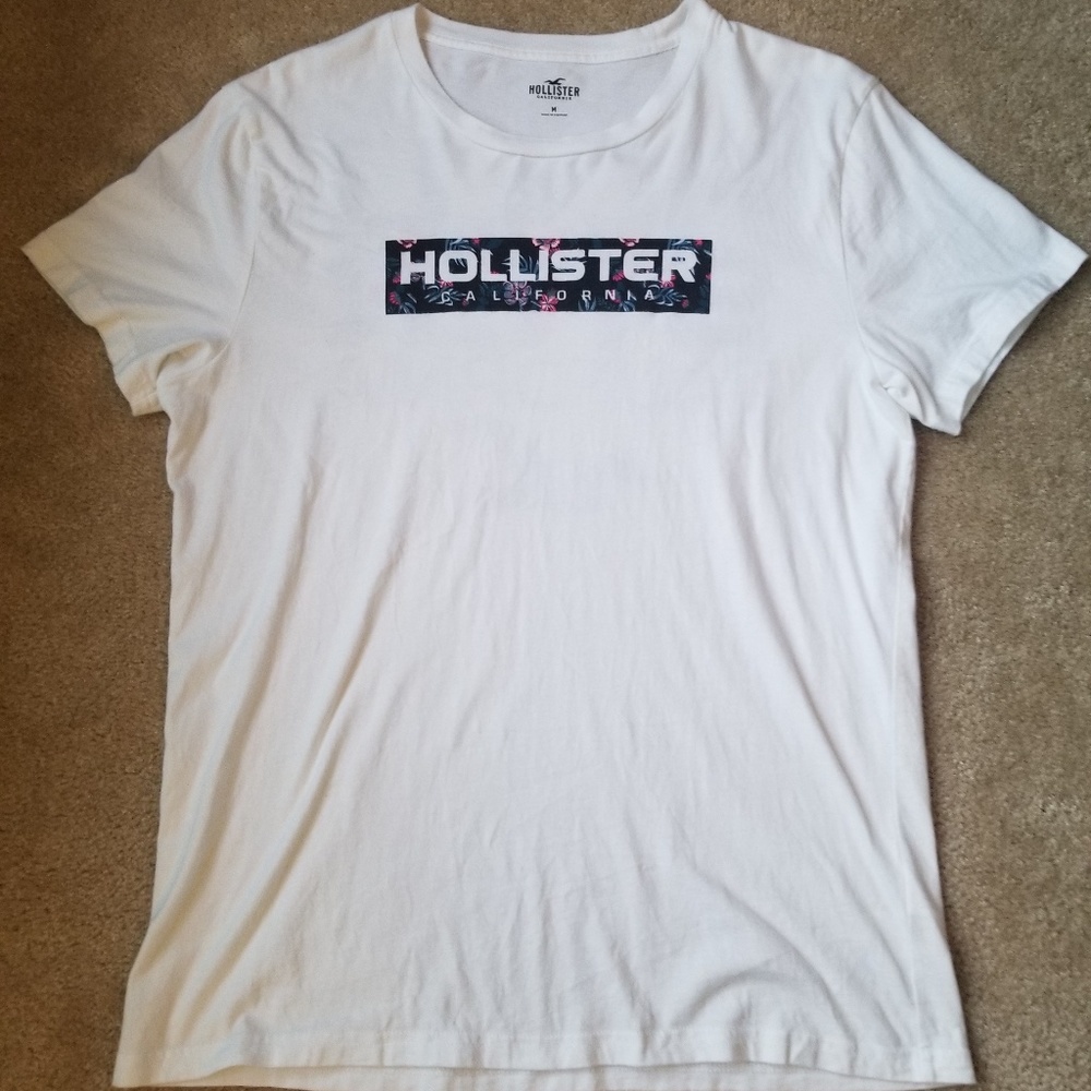 Hollister T-shirt